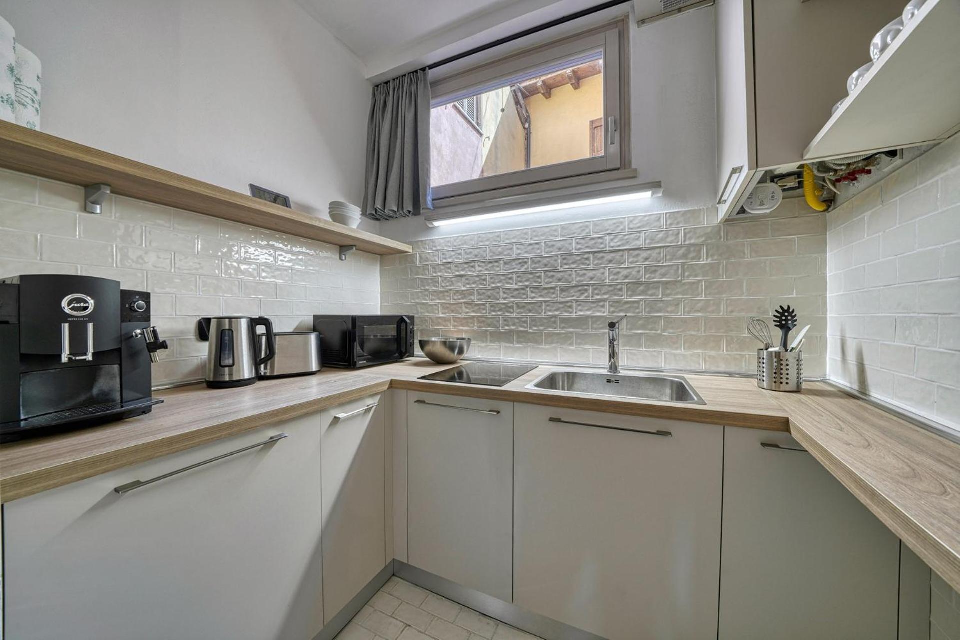 City Central Apartment Romantic Lakefront Balcony - Malcesine - Porto Vecchio 11 Екстер'єр фото
